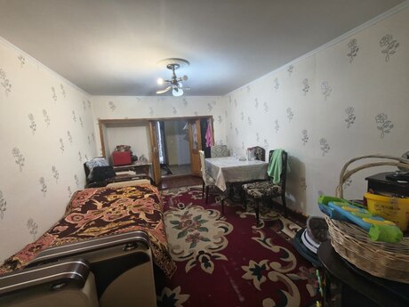 2 otaqlı köhnə tikili - 28 May m. - 28 m²