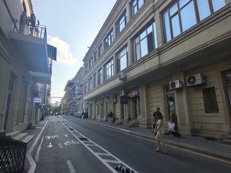 2 otaqlı köhnə tikili - 28 May m. - 28 m²