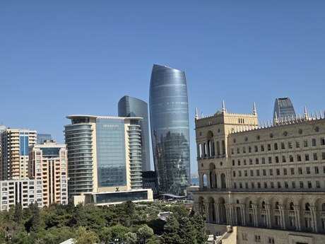 2 rooms · 90 m² · floor 8/10, Sahil