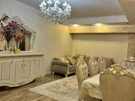 3 otaqlı mənzil, 140 m², İnşaatçılar: 230 000 ₼ 2