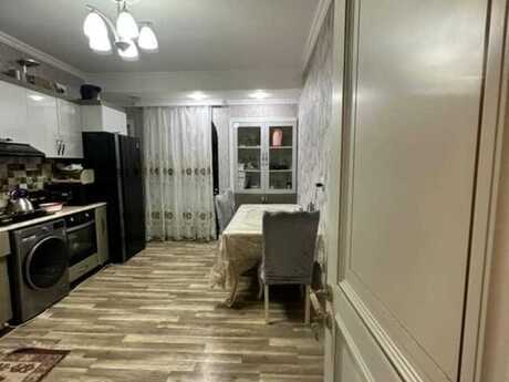 3 otaqlı mənzil, 140 m², İnşaatçılar: 230 000 ₼ 4