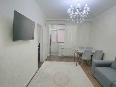 Elan №6285680 - Bakı, Memar Əcəmi m., 2 otaqlı, 40 m², 2/5 mərtəbə