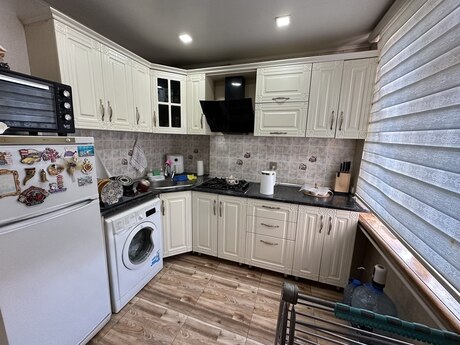 2 otaqlı köhnə tikili - Nəriman Nərimanov m. - 52 m²