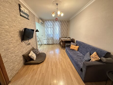 2 otaqlı köhnə tikili - Nəriman Nərimanov m. - 52 m²