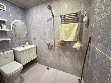 2 otaqlı köhnə tikili - Nəriman Nərimanov m. - 52 m²