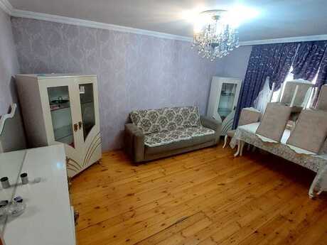 4 otaqlı həyət evi/bağ evi - İnşaatçılar m. - 120 m²