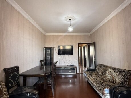 Elan №6285814 - Bakı, İnşaatçılar m., 2 otaqlı, 65 m², 9/9 mərtəbə