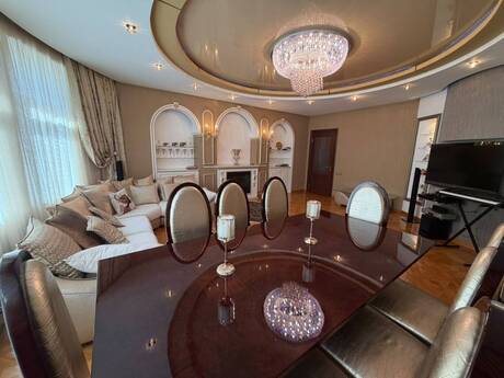 4 otaqlı mənzil, 178 m², Nizami: 650 000 ₼ 4