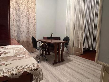 3 otaqlı mənzil, 55 m², 28 May: 155 000 ₼ 5