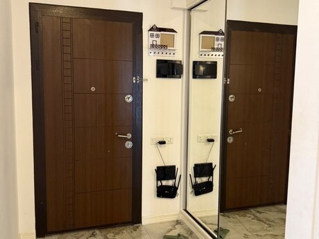 Elan №6285850 - Bakı, Şah İsmayıl Xətai m., 3 otaqlı, 100 m², 14/21 mərtəbə