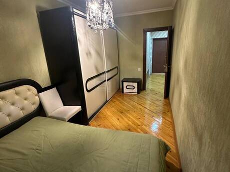 2 otaqlı köhnə tikili - Gənclik m. - 65 m²