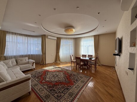 Объявление №6282863 - Баку, Насиминский  р., 3-комн., 140 м², 10/14 этаж