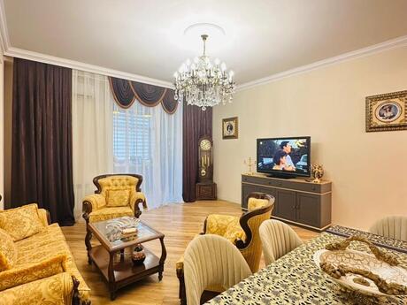 2-room apartment, 72,1 m², 28 May: 300 000 ₼ 3