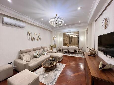 3-комнатная квартира, 100 м², Nəriman Nərimanov: 329 000 ₼ 2