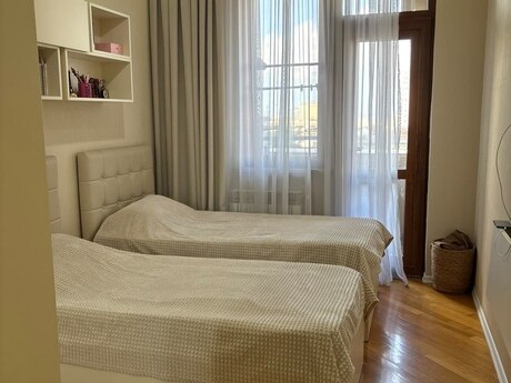 3 otaqlı mənzil, 78 m², İnşaatçılar: 270 000 ₼ 2