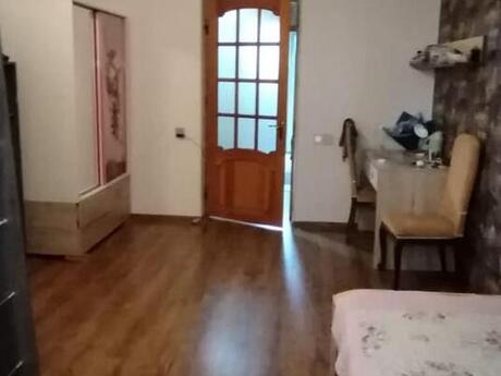 Объявление №6286110 - Баку, м. Элмляр Академиясы, 3-комн., 75 м², 5/5 этаж