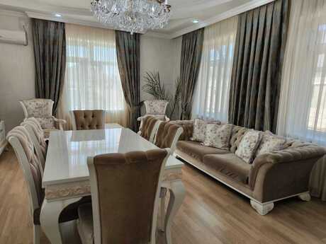 4 otaqlı həyət evi, 322 m², Binə: 275 000 ₼ 2