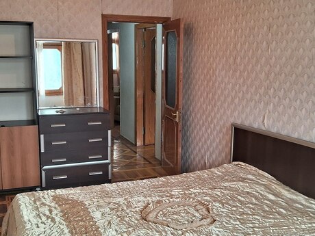 3 otaqlı köhnə tikili - Nəriman Nərimanov m. - 100 m²