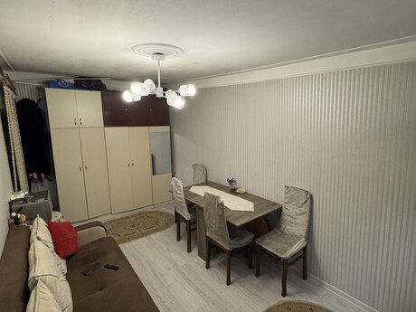2 otaqlı köhnə tikili - Elmlər Akademiyası m. - 35 m²