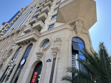 4 otaq · 206 m² · 14/17 mərtəbə, 28 May