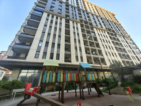 Elan №4446671 - Bakı, Nizami m., 3 otaqlı, 115 m², 7/16 mərtəbə