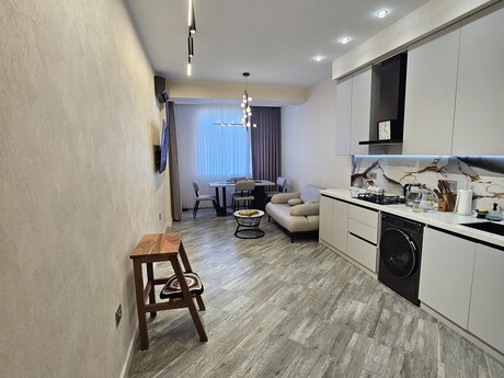 2 otaqlı mənzil, 82 m², 28 May: 295 000 ₼ 3