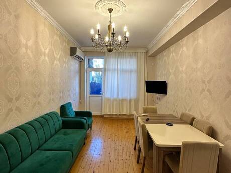 Elan №6286587 - Bakı, Xalqlar Dostluğu m., 2 otaqlı, 70 m², 4/16 mərtəbə