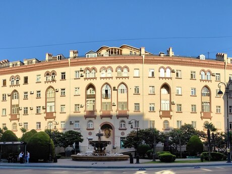 Elan №6286593 - Bakı, Nizami m., 5 otaqlı, 197 m², 5/6 mərtəbə
