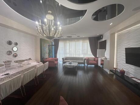 3 otaqlı yeni tikili - Şah İsmayıl Xətai m. - 137 m²