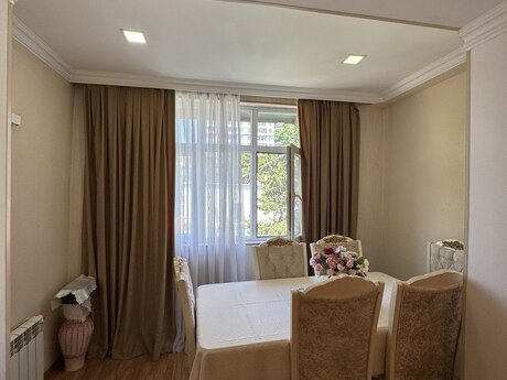 3 otaqlı mənzil, 80 m², İnşaatçılar: 215 000 ₼ 4