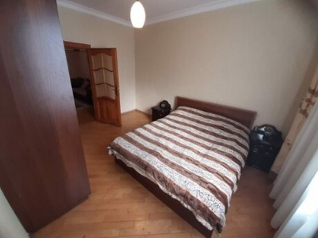 3-room old-build apartment for rent in Gənclik, 85 m², 800 AZN/mo, photo 3 / 9