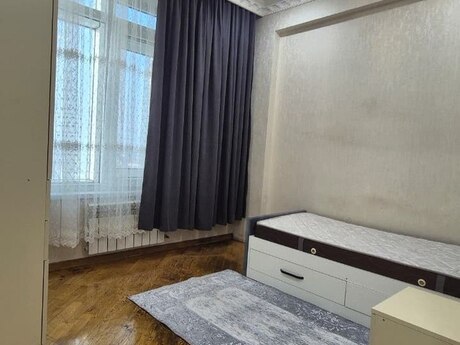 4 otaqlı mənzil, 128 m², Bakıxanov: 259 000 ₼ 4