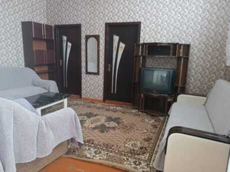 3 otaqlı həyət evi/bağ evi - Əhmədli m. - 75 m²