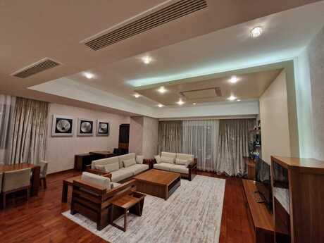 Elan №6286940 - Bakı, Nəsimi r., 4 otaqlı, 215 m², 12/32 mərtəbə