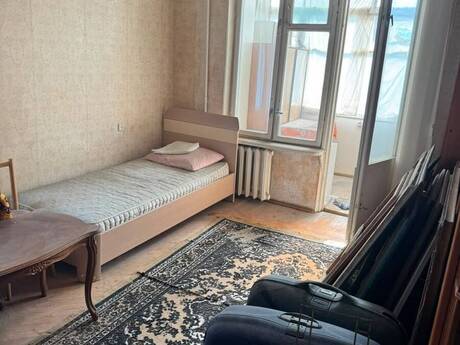 Elan №6287000 - Bakı, Nəsimi r., 2 otaqlı, 42 m², 4/5 mərtəbə