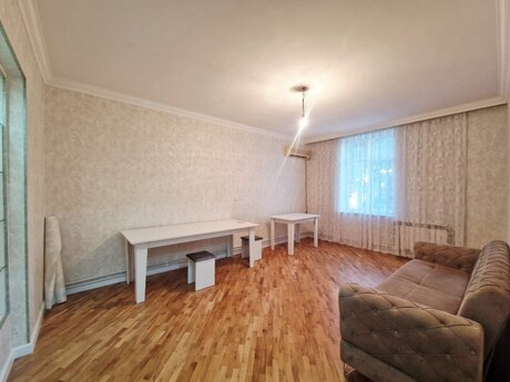 3 otaqlı köhnə tikili - Qara Qarayev m. - 85 m²