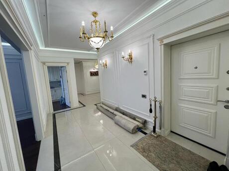 Объявление №6288542 - Баку, м. Элмляр Академиясы, 4-комн., 180 м², 14/18 этаж