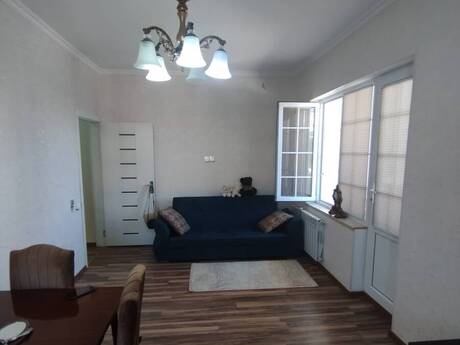 2-комн. вторичка - м. Ахмедлы - 55 м²