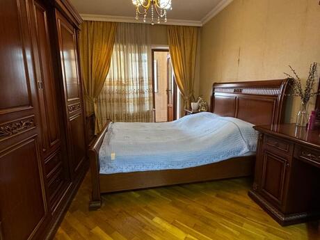 2 otaqlı mənzil, 70 m², 20 Yanvar: 180 000 ₼ 5
