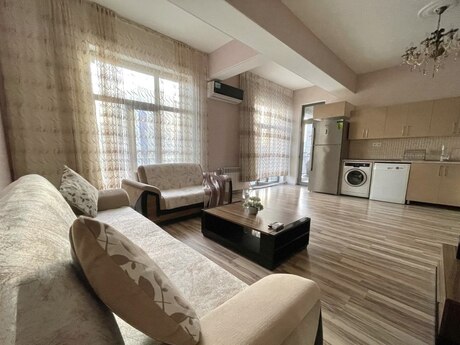 3 otaqlı mənzil, 84 m², 28 May: 310 000 ₼ 5