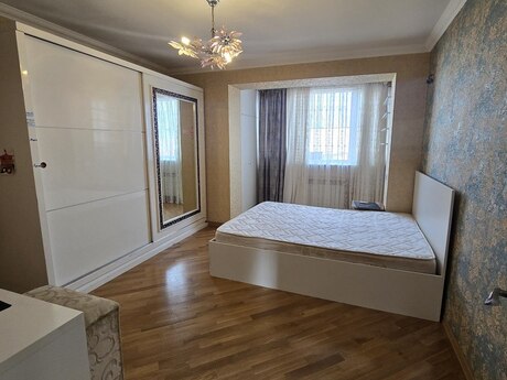4-room apartment for rent, 120 m², Nəsimi: 1 200 ₼/mo 5
