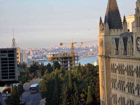 Elan №6287525 - Bakı, Badamdar q., 3 otaqlı, 157 m², 7/19 mərtəbə