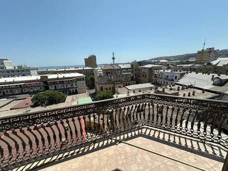 3-комнатная квартира, 140 м², Sahil: 450 000 ₼ 5
