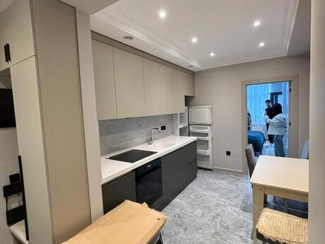 2 otaqlı yeni tikili - Neftçilər m. - 75 m²