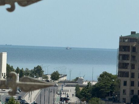 Elan №6287693 - Bakı, Ağ şəhər q., 3 otaqlı, 100 m², 6/7 mərtəbə