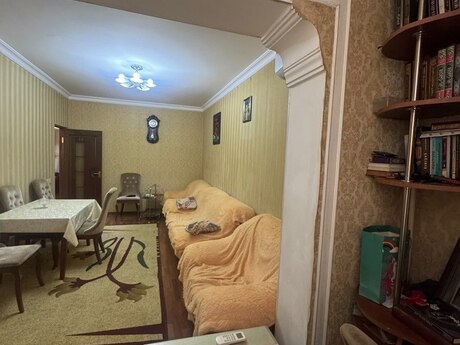 Elan №6287711 - Bakı, Köhnə Günəşli q., 3 otaqlı, 85 m², 1/9 mərtəbə