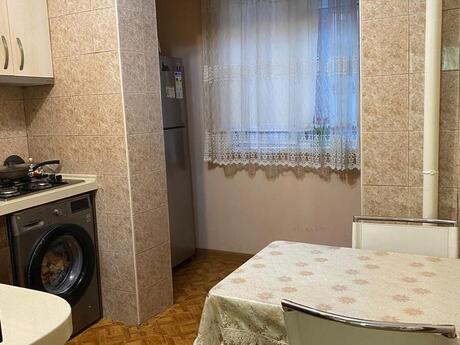 2 otaqlı köhnə tikili - Gənclik m. - 60 m²