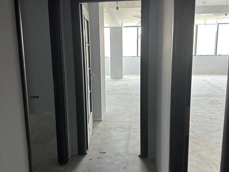 Obyekt - Nəriman Nərimanov m. - 1590 m²