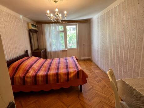 Elan №6287862 - Bakı, 28 May m., 3 otaqlı, 75 m², 3/5 mərtəbə