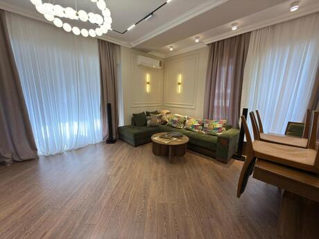 3 otaqlı mənzil, 127 m², BCR Khatai: 570 000 ₼ 2